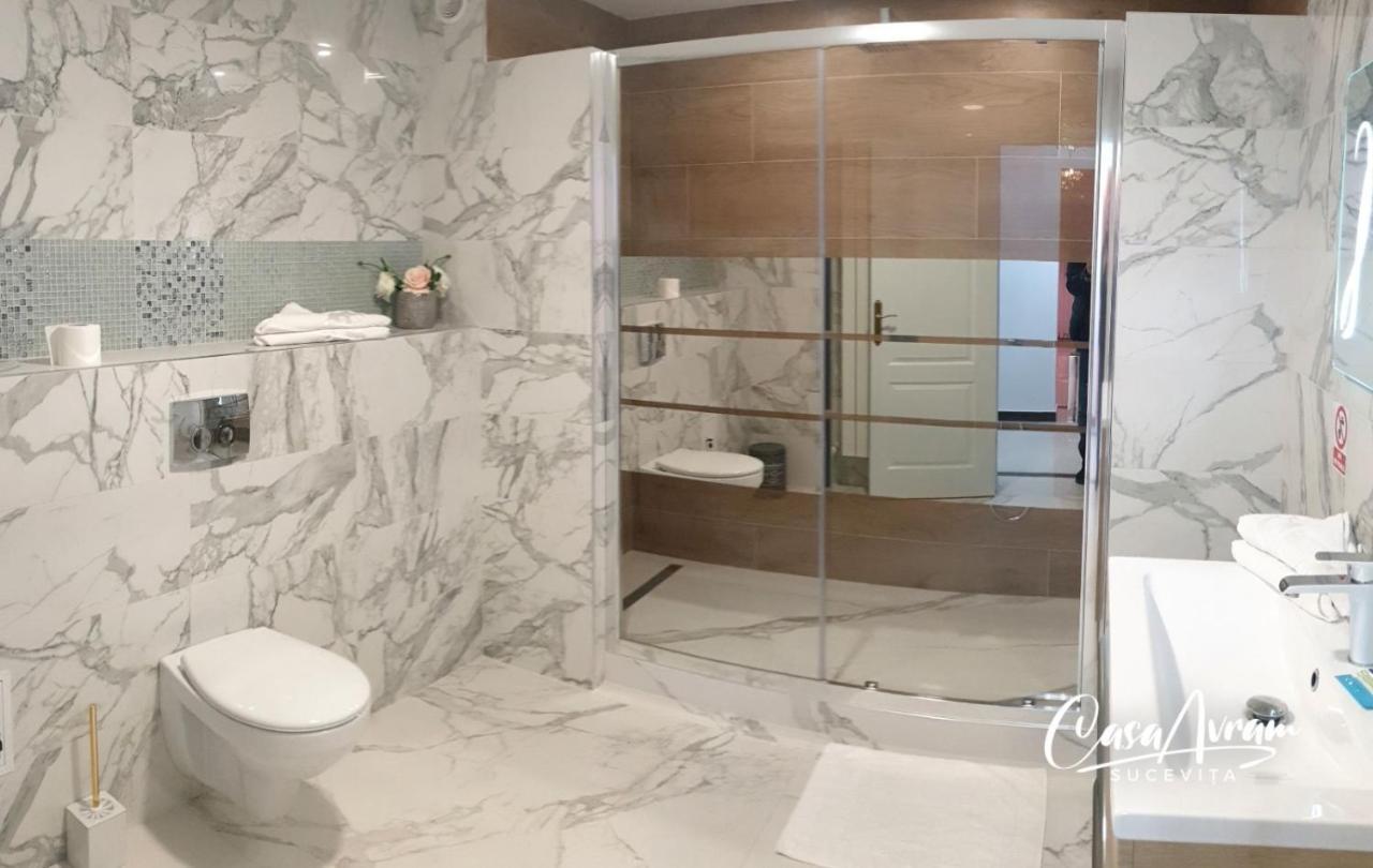 Casa Avram Otel Sucevita Dış mekan fotoğraf