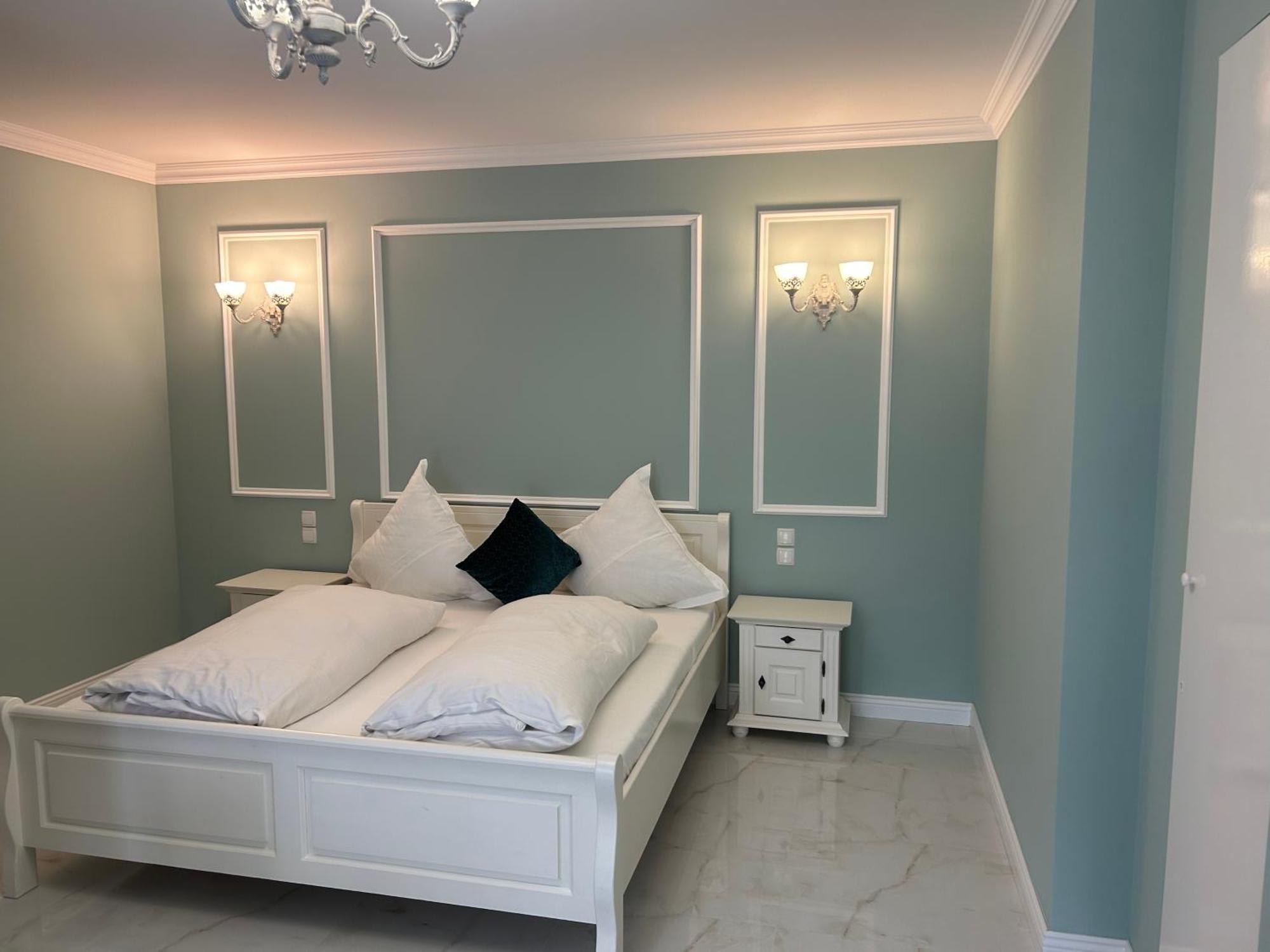 Casa Avram Otel Sucevita Dış mekan fotoğraf