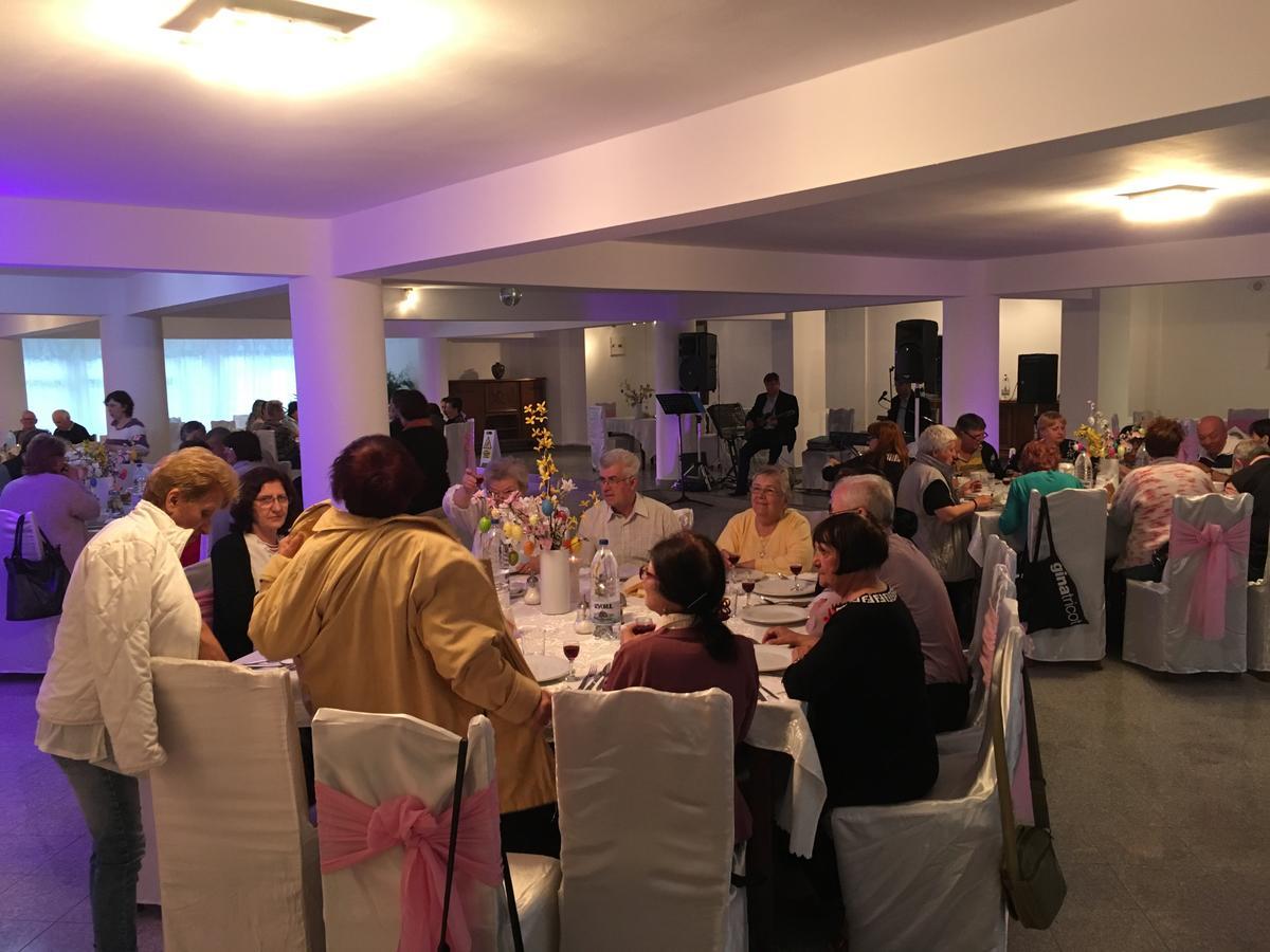 Casa Avram Otel Sucevita Dış mekan fotoğraf